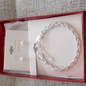 Earrings / bracelet set